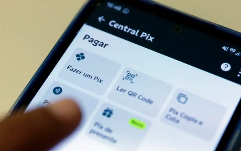 Imagem da notícia: Chaves PIX ultrapassam 1 bilhão de cadastros, aponta Banco Central