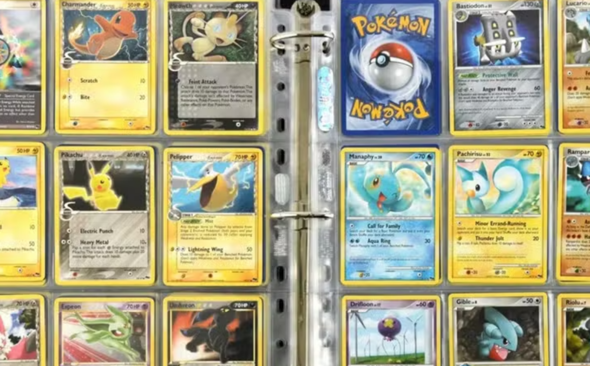 Imagem da notícia: Aposentado fatura R$ 10,5 milhões com cartas Pokémon guardadas no sótão