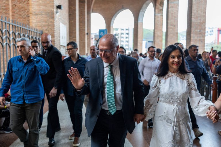Imagem da notícia: Alckmin reunirá prefeitos de SP em Hortolândia para ampliar apoio a Lula