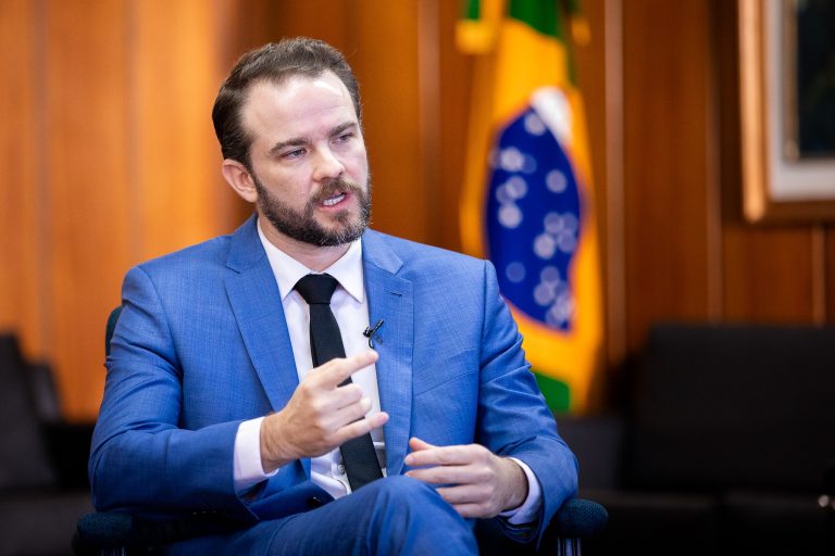 Imagem da notícia: Durigan defende ‘split payment’ e nega prejuízo ao caixa das empresas