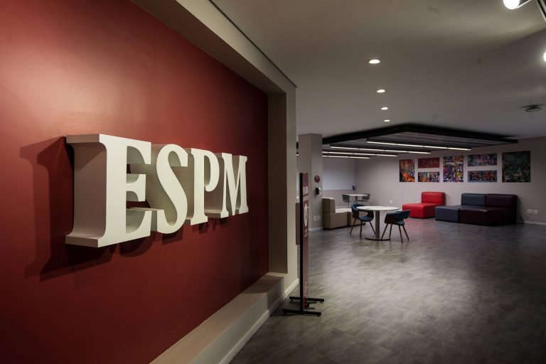 Imagem da notícia: ESPM anuncia prêmio anual para celebrar inovação no jornalismo brasileiro