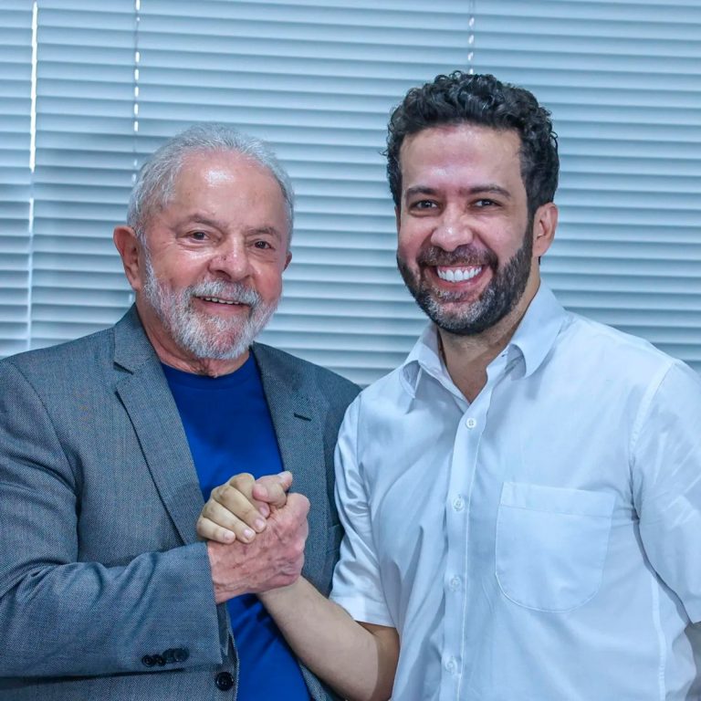 Imagem da notícia: Exército do Lula supera 8 milhões de apoiadores na reta final