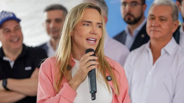 Imagem da notícia: Datafolha: Celina Leão lidera com 54% e Grass tem 37% no DF