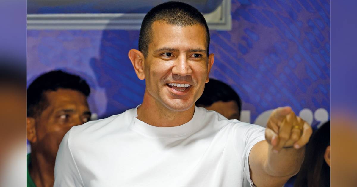 Imagem da notícia: Douglas Ruas confirma quatro mulheres no secretariado a partir de terça