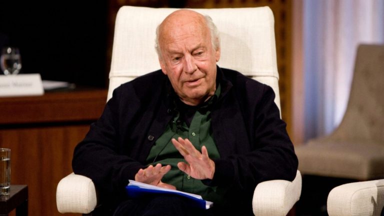 Imagem da notícia: Para Eduardo Galeano, ser culto é saber ouvir o outro