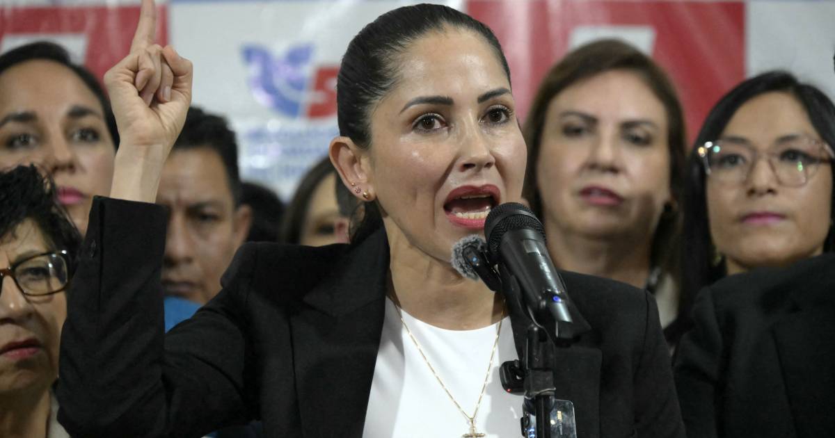 Imagem da notícia: Equador prende Luisa González, rival de Noboa e ex-candidata à Presidência