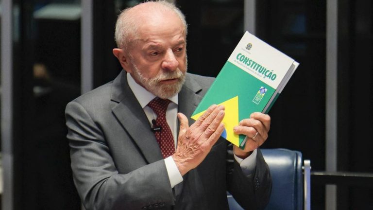 Imagem da notícia: New Yorker vê eleição como possível ‘última dança’ de Lula