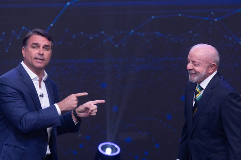 Imagem da notícia: Empate no Datafolha deve esquentar debate entre Lula e Flávio na Globo