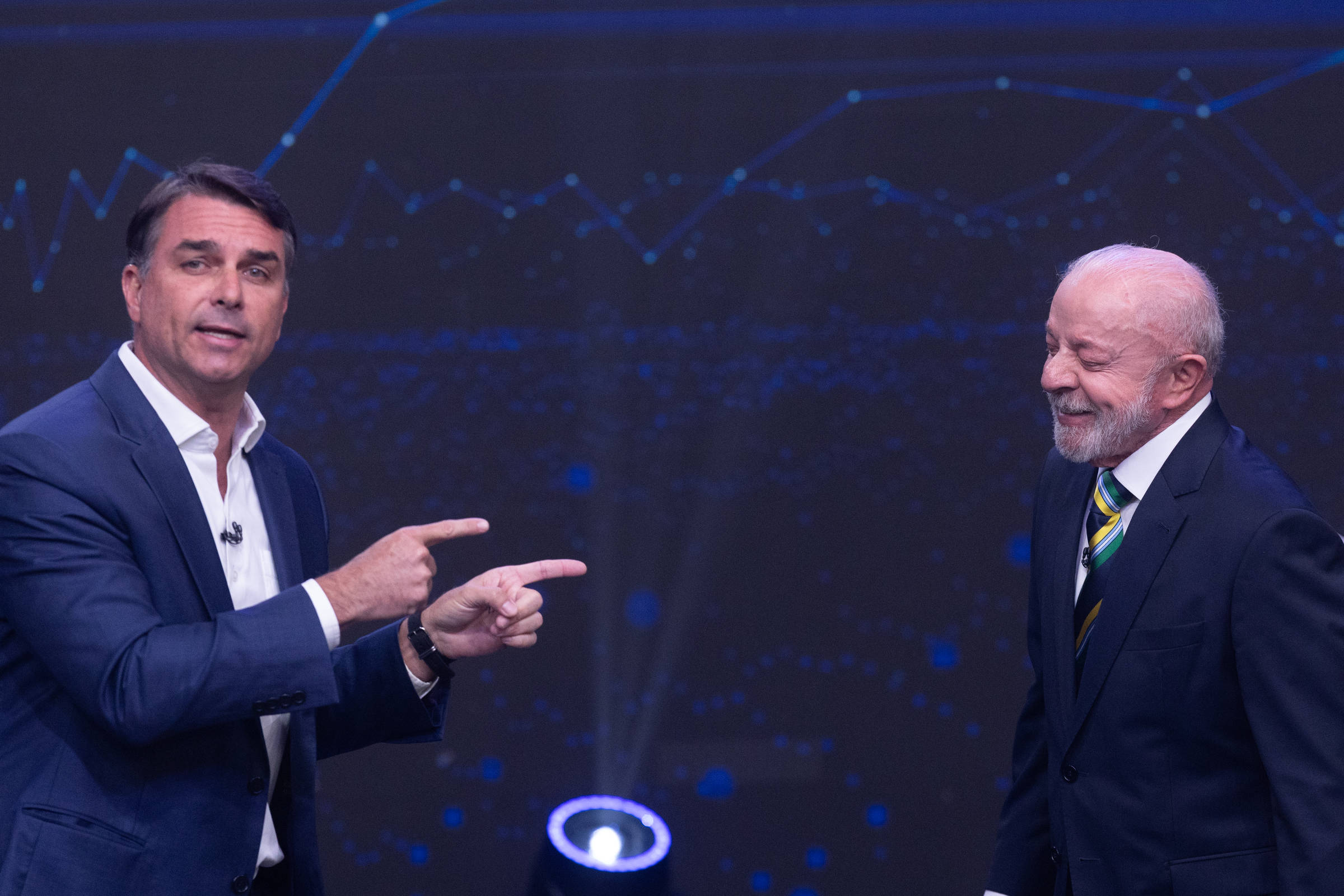 Imagem da notícia: Empate no Datafolha deve esquentar debate entre Lula e Flávio na Globo