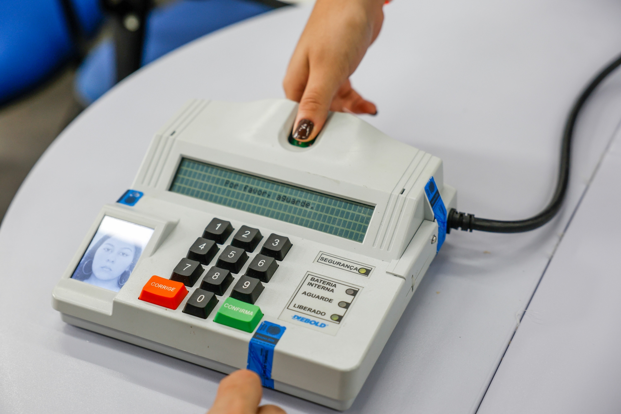 Imagem da notícia: Eleitor que faltou ao 1º turno pode votar no 2º turno?
