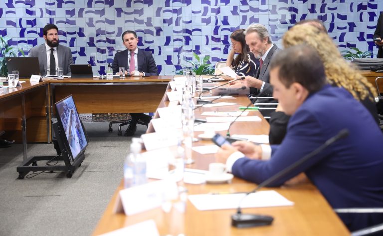 Imagem da notícia: Sucessão da Câmara: aliados de Motta apostam em autopreservação do Centrão