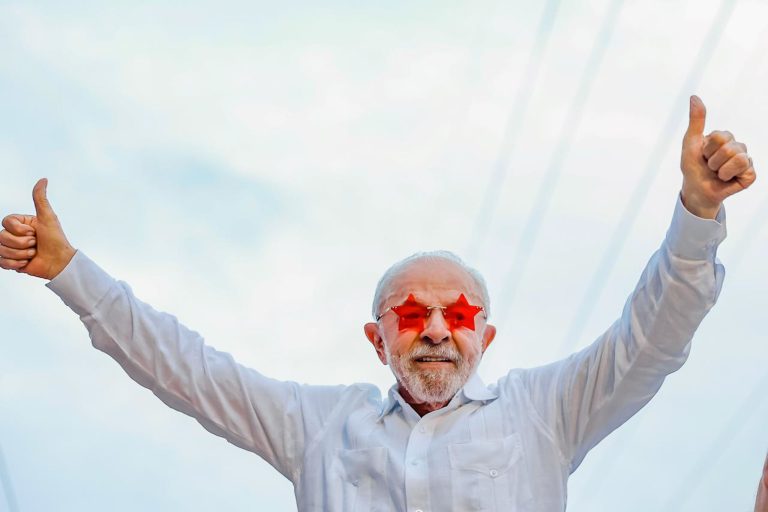 Imagem da notícia: Lula escolhe hotel em São Paulo para acompanhar apuração do 2º turno