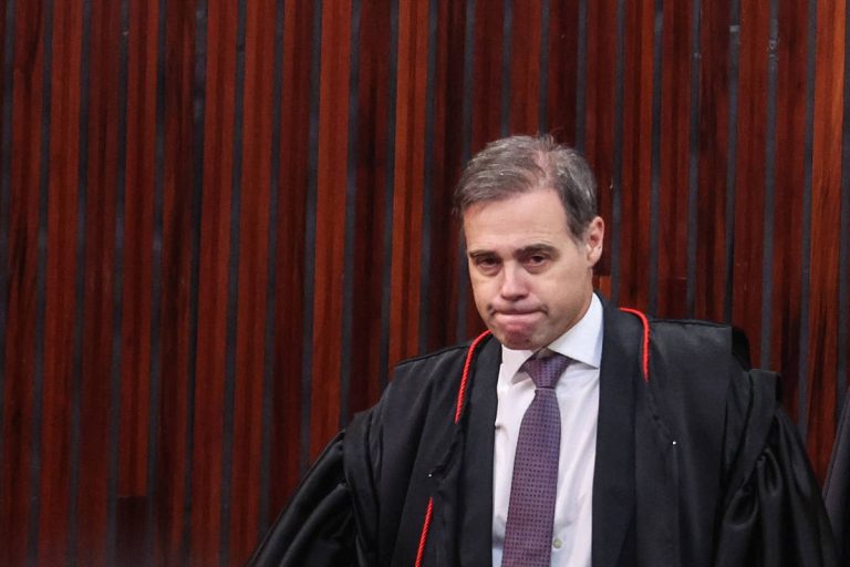 Foto: redir.folha.com.br