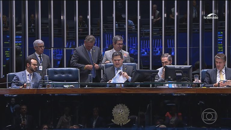 Imagem da notícia: PEC da Segurança Pública avança no Senado e reacende debate sobre maioridade penal