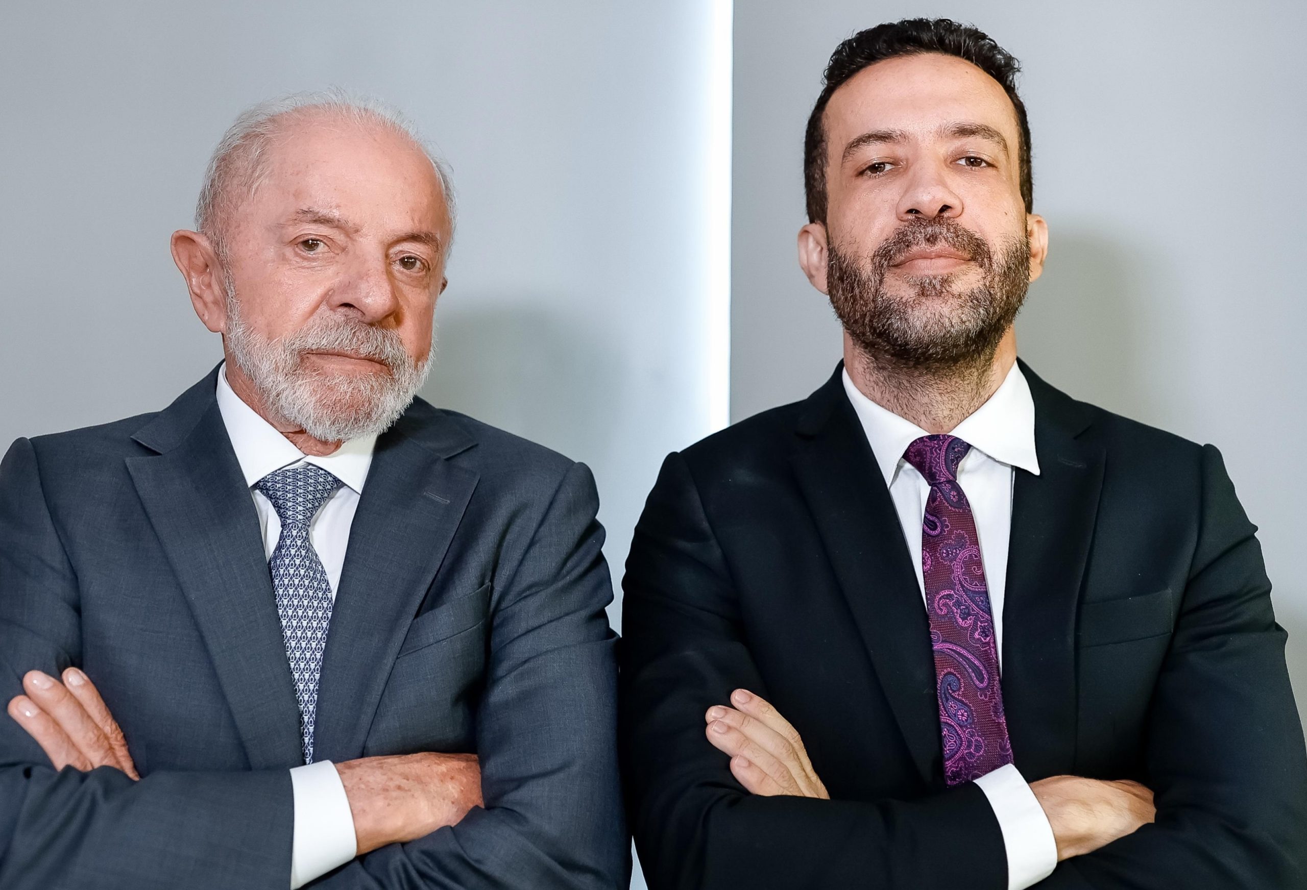 Imagem da notícia: Defesa de Lula pede ao TSE desvincular canal ‘Exército do Lula’ da campanha