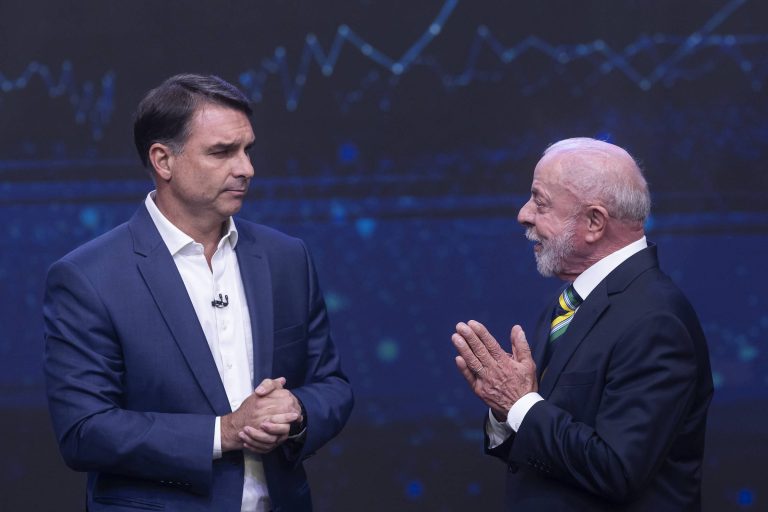 Imagem da notícia: Folha e Agência Lupa farão checagem ao vivo no debate da Globo