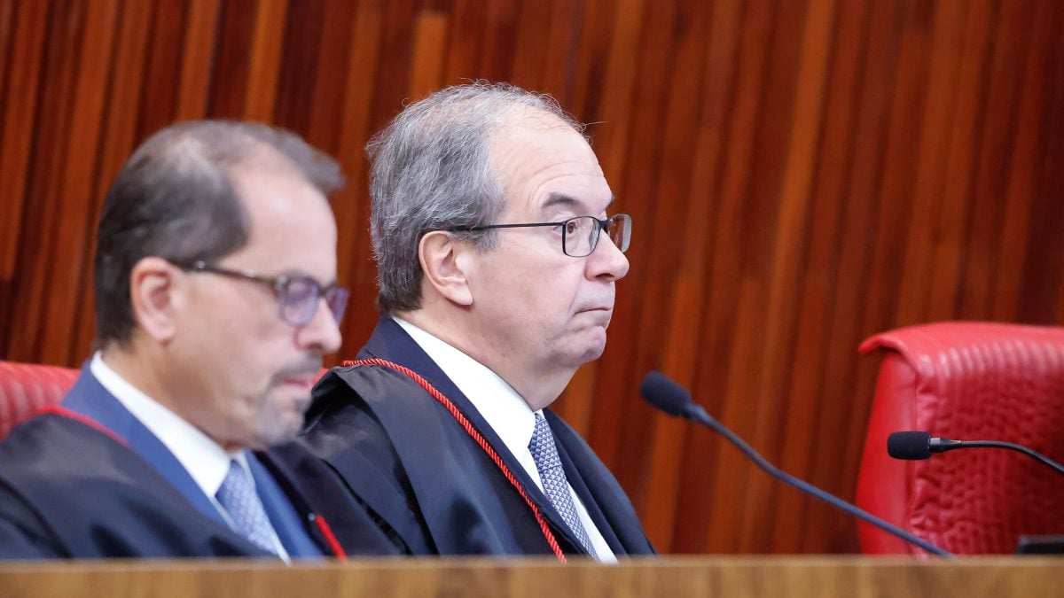 Imagem da notícia: TSE intima Meta a explicar alcance de perfis e fixa multa