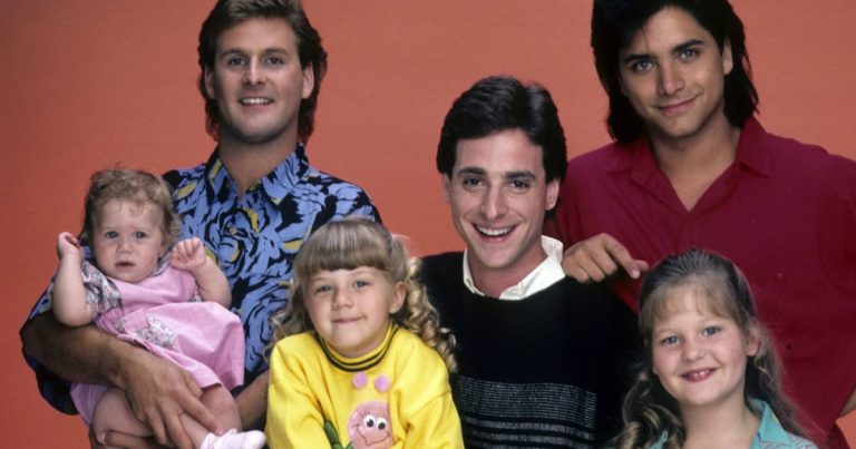 Imagem da notícia: John Stamos revive prisão por embriaguez: ‘pior momento da minha vida’