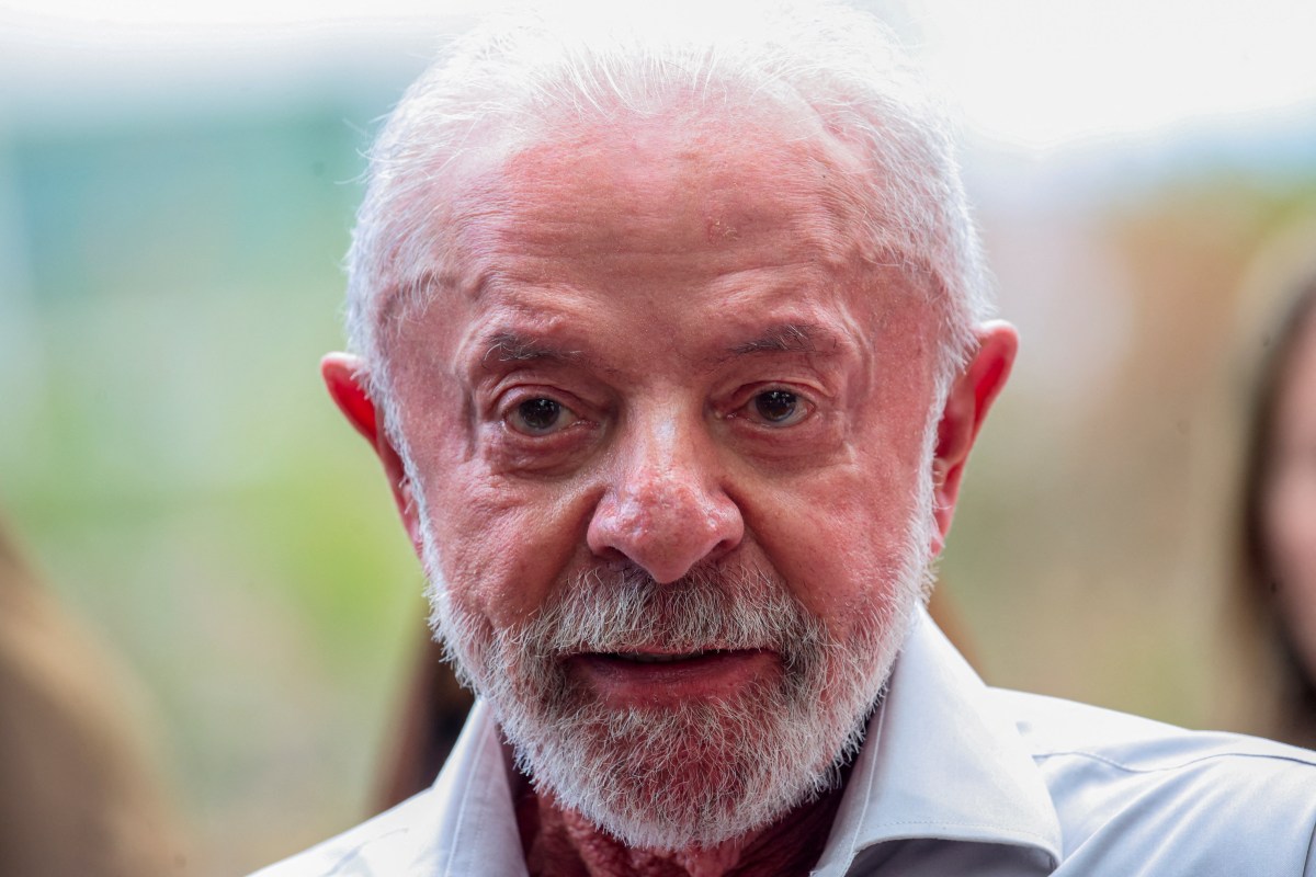 Imagem da notícia: Lula reúne-se com Sidônio e Camilo Santana para ajustes finais antes de debate na Globo