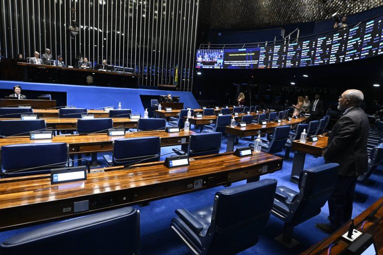 Imagem da notícia: PEC da Segurança Pública será votada nesta quinta pelo Senado