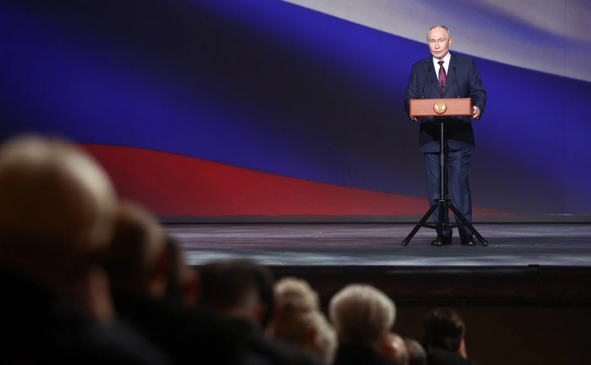 Imagem da notícia: Putin afirma que Rússia está pronta para retomar negociações sobre Ucrânia com EUA