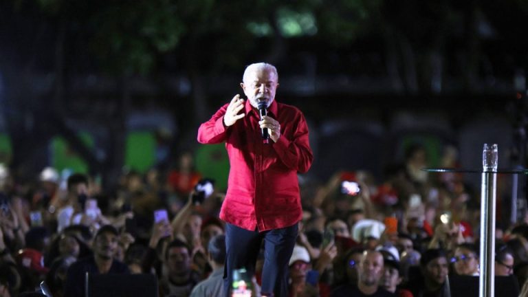 Imagem da notícia: Termina nesta quinta o prazo para comícios e propaganda paga na internet