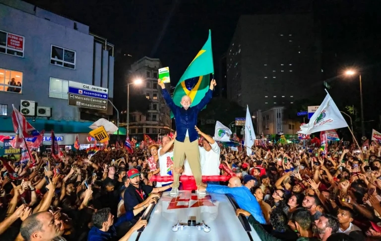 Imagem da notícia: Último ato pró-Lula em Belo Horizonte será neste sábado (24)