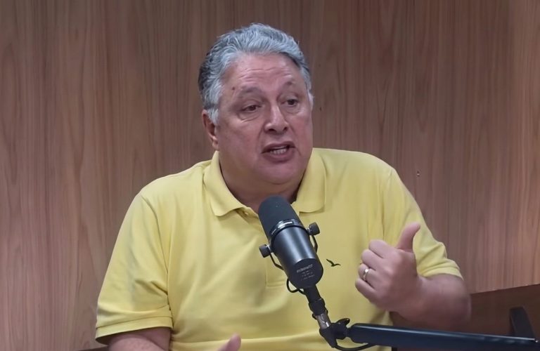 Imagem da notícia: TRE-RJ revoga liminar e barra voto de Garotinho no 2º turno
